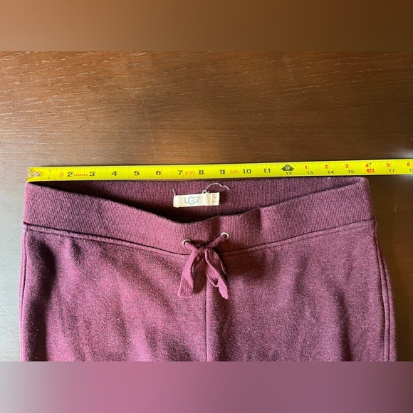 UGG women’s super soft lounge/sweatpants. Purple. Medium. - Picture 3 of 6